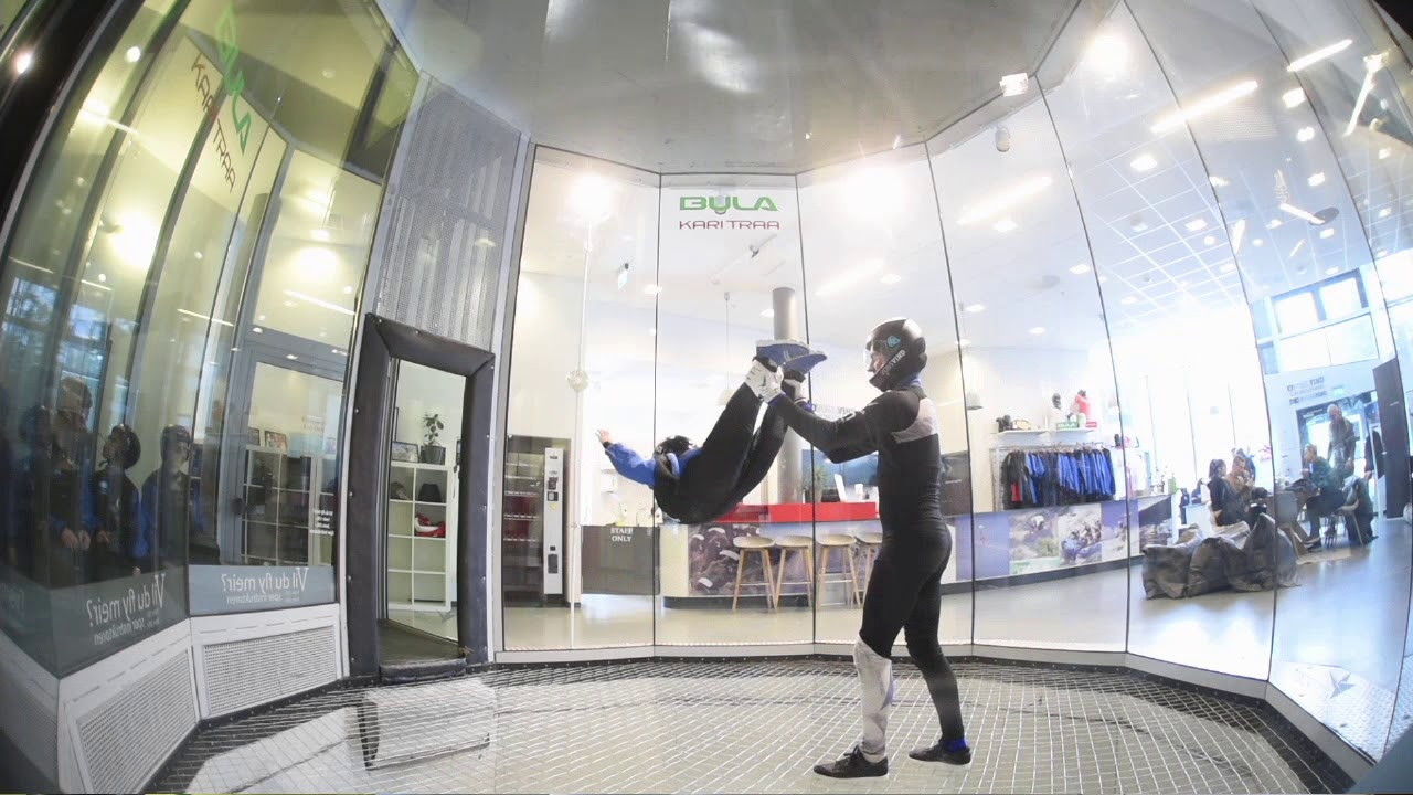 6 year old in wind tunnel Voss / 9 Åring i vindtunell på Voss,  vossvind