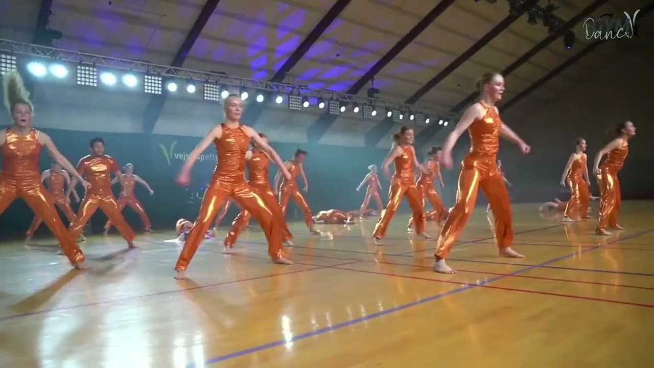 DanceEvent 5   SG Øvede piger