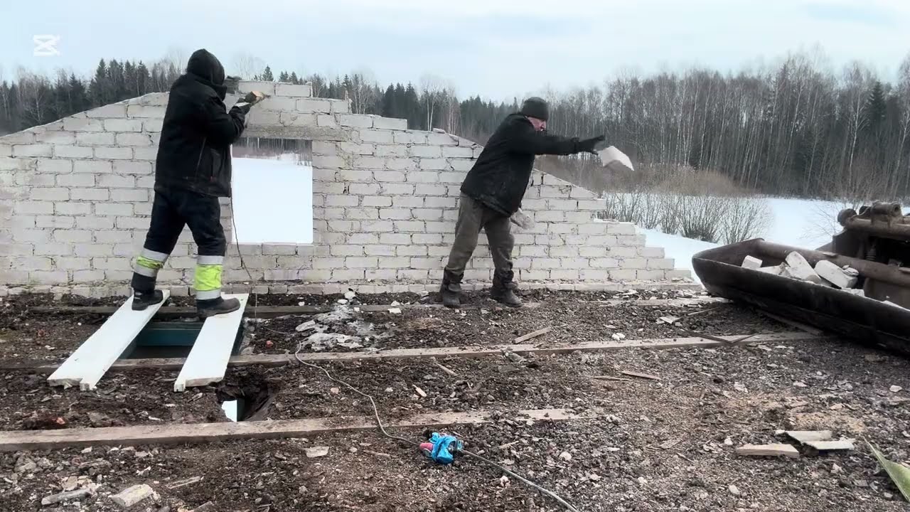 Mano sodyba miške. 17 dalis.Ardome namo palėpę.
