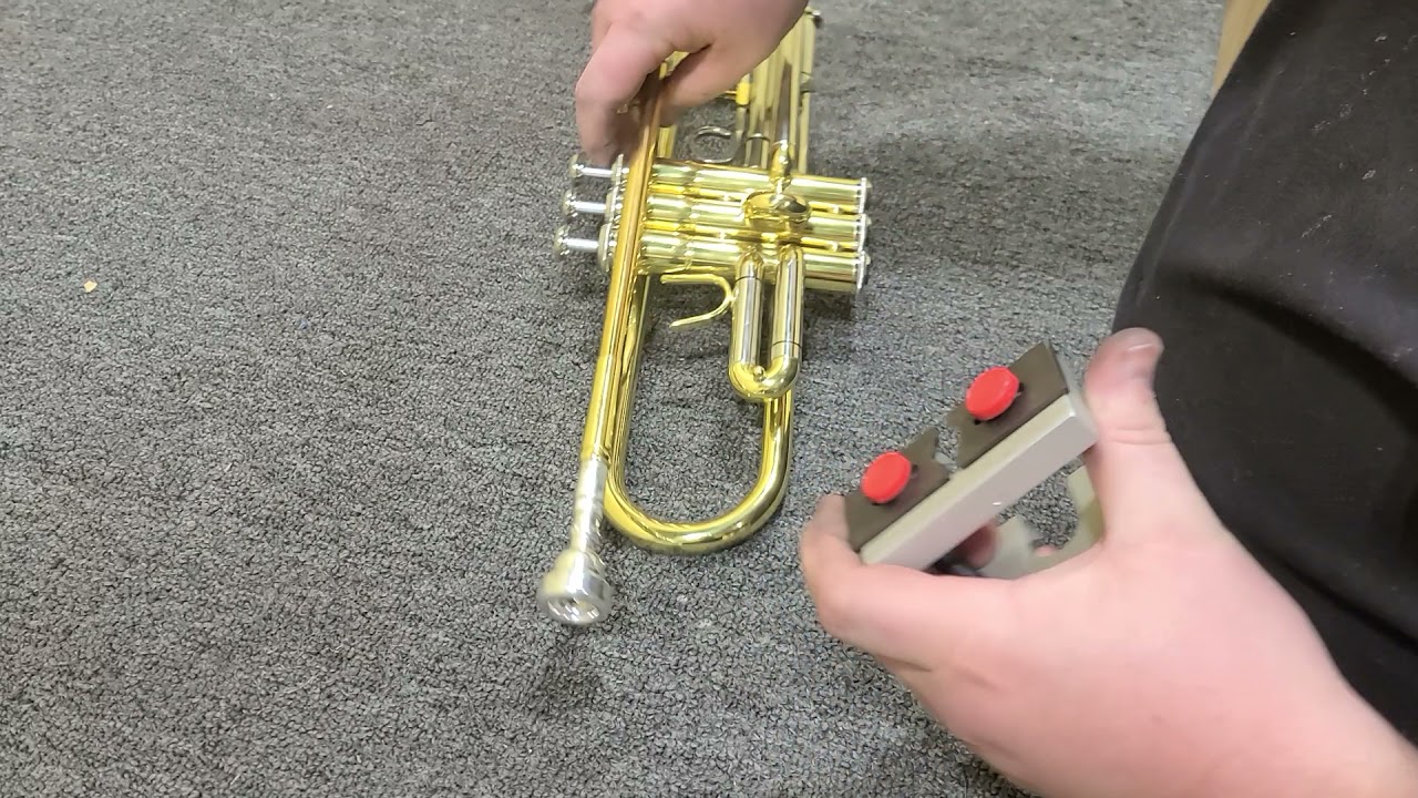 Bobcat Mouthpiece Puller Demo