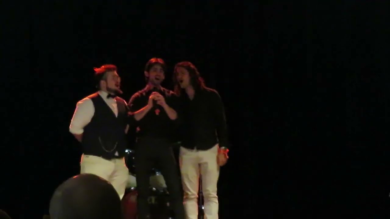 Belle - ND de Paris - Clara (Piano), Aymeric (Casimodo), Bastien (Frollo) & Honorin (Phoebus)