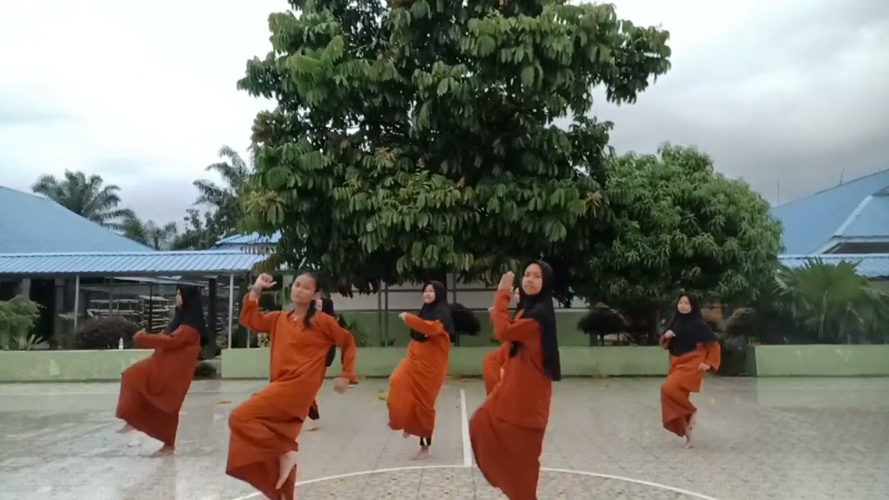 TARI ZAPIN YA MAULAI ( X.8 ) #SMAN1PANGKALANKURAS