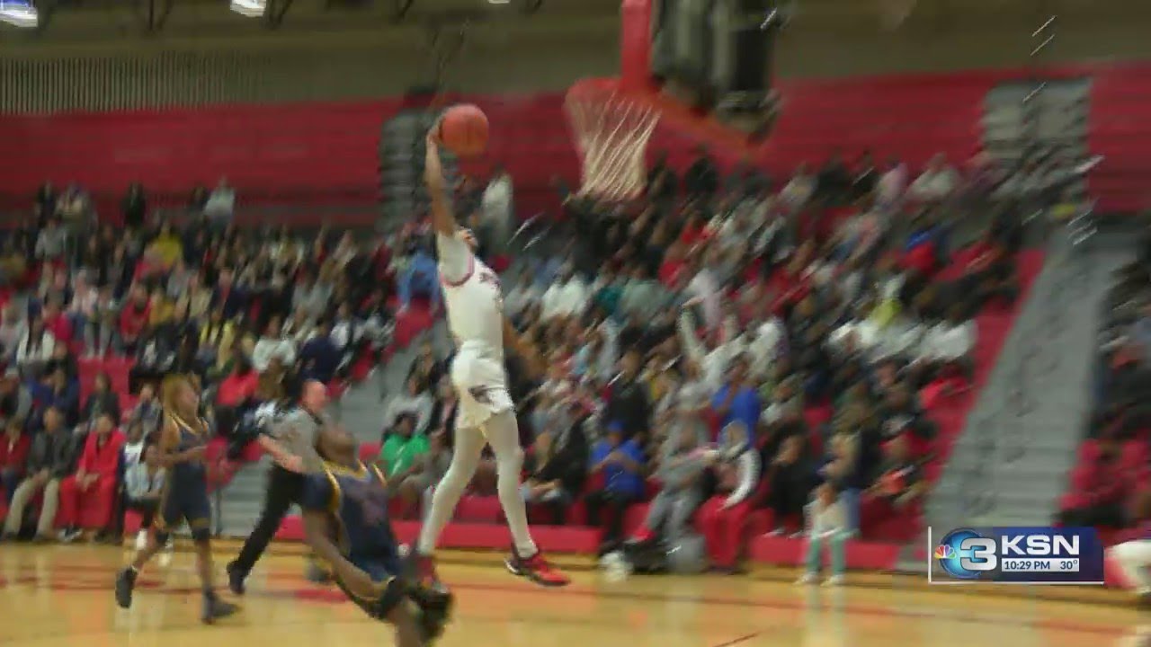 Heights men's basketball has its eye on another state championship this year