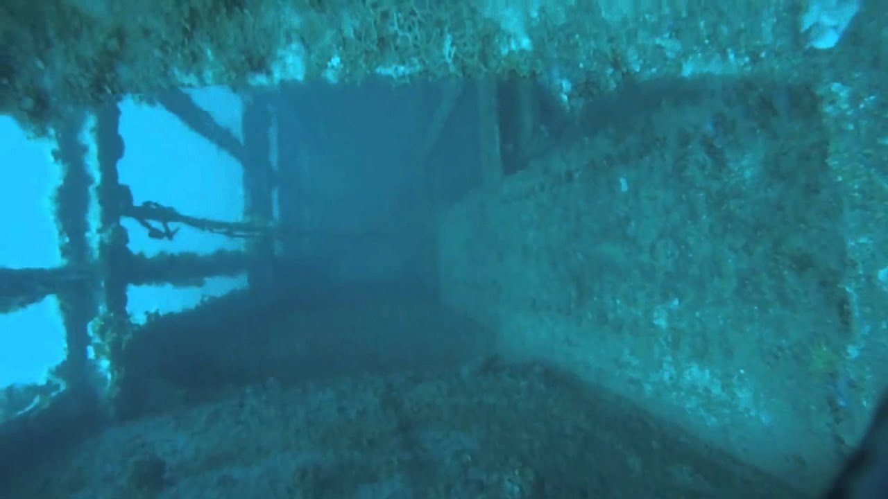 Into the Blue - Wreck Diving in the Pacific (グアム洞窟潜水　東海丸）