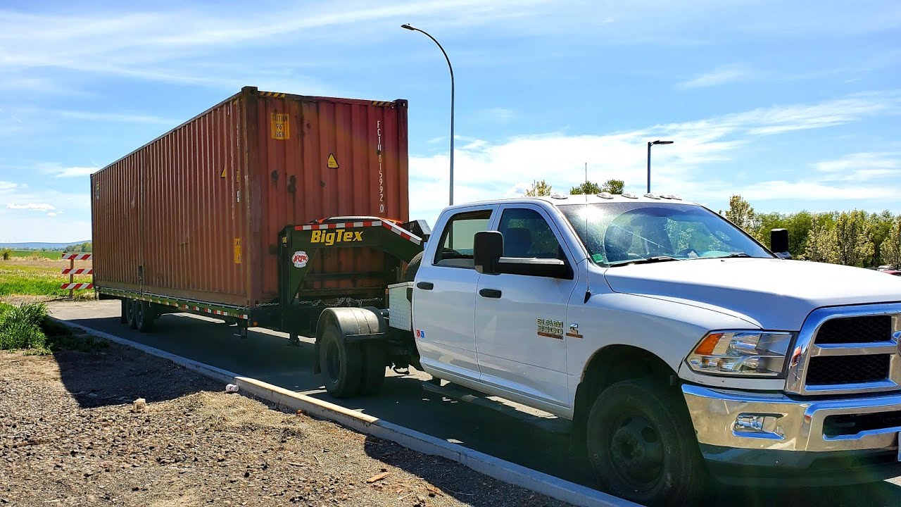Dually pulling 5-6 percent hill. 2016 Ram 3500 cab and chassis.