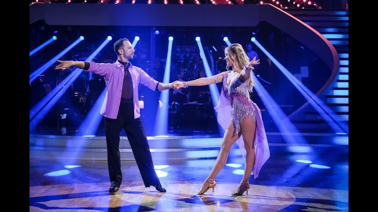 Dancing Stars 2023 - Corinna Kamper& Danilo Campisi - Rumba zu 