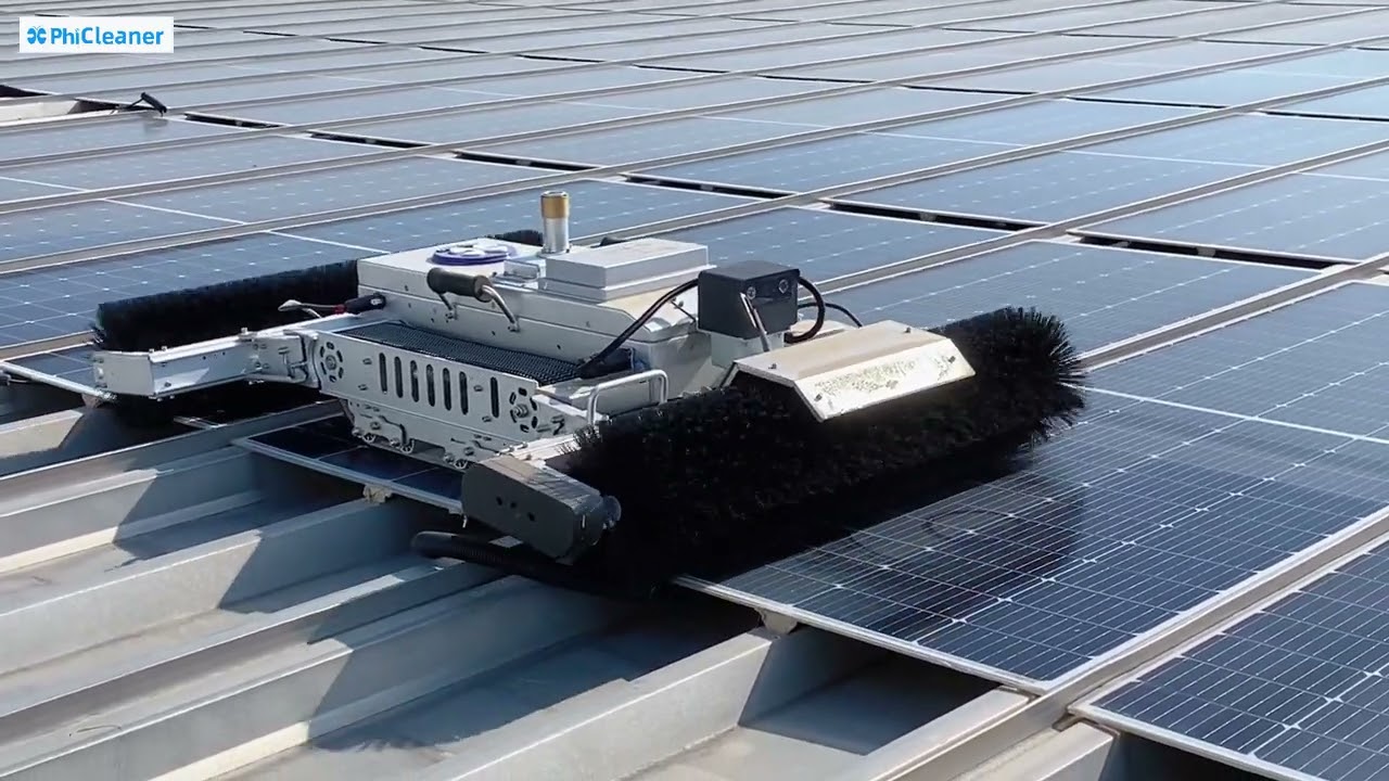 🌹 【LONGi Trusts PhiCleaner: When Giants Choose Giants 】#solarcleanrobot #photovoltaic #rooftopsolar