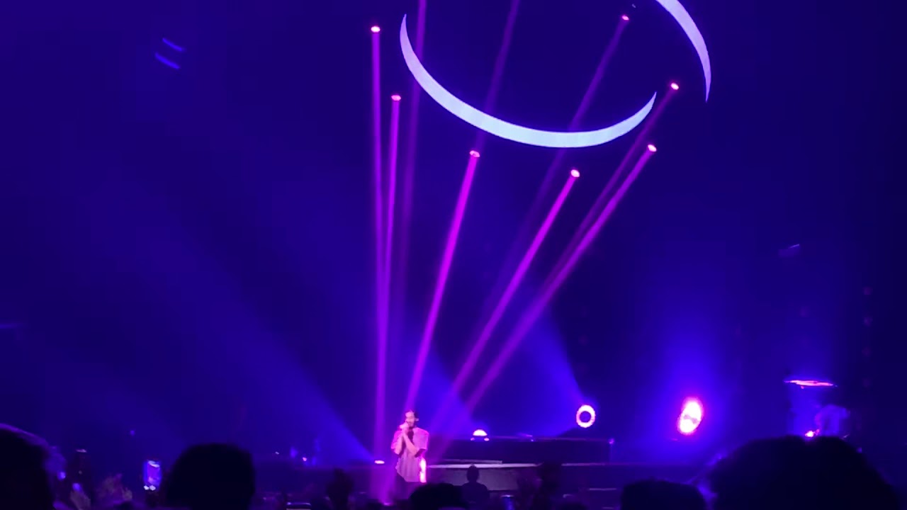 Lomepal « Yeux Disent » @ Zénith de Toulouse (22/02/19)