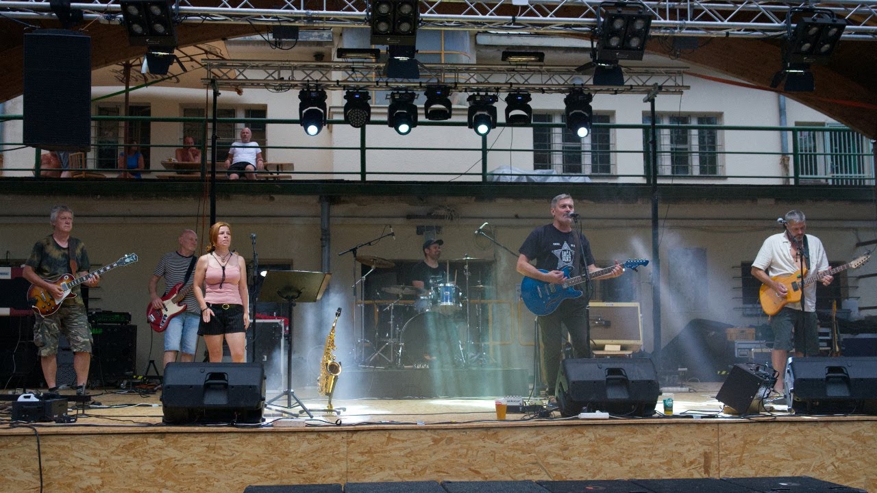 Pouťovka Blatn&aacute; Anča Band 15.8.2025