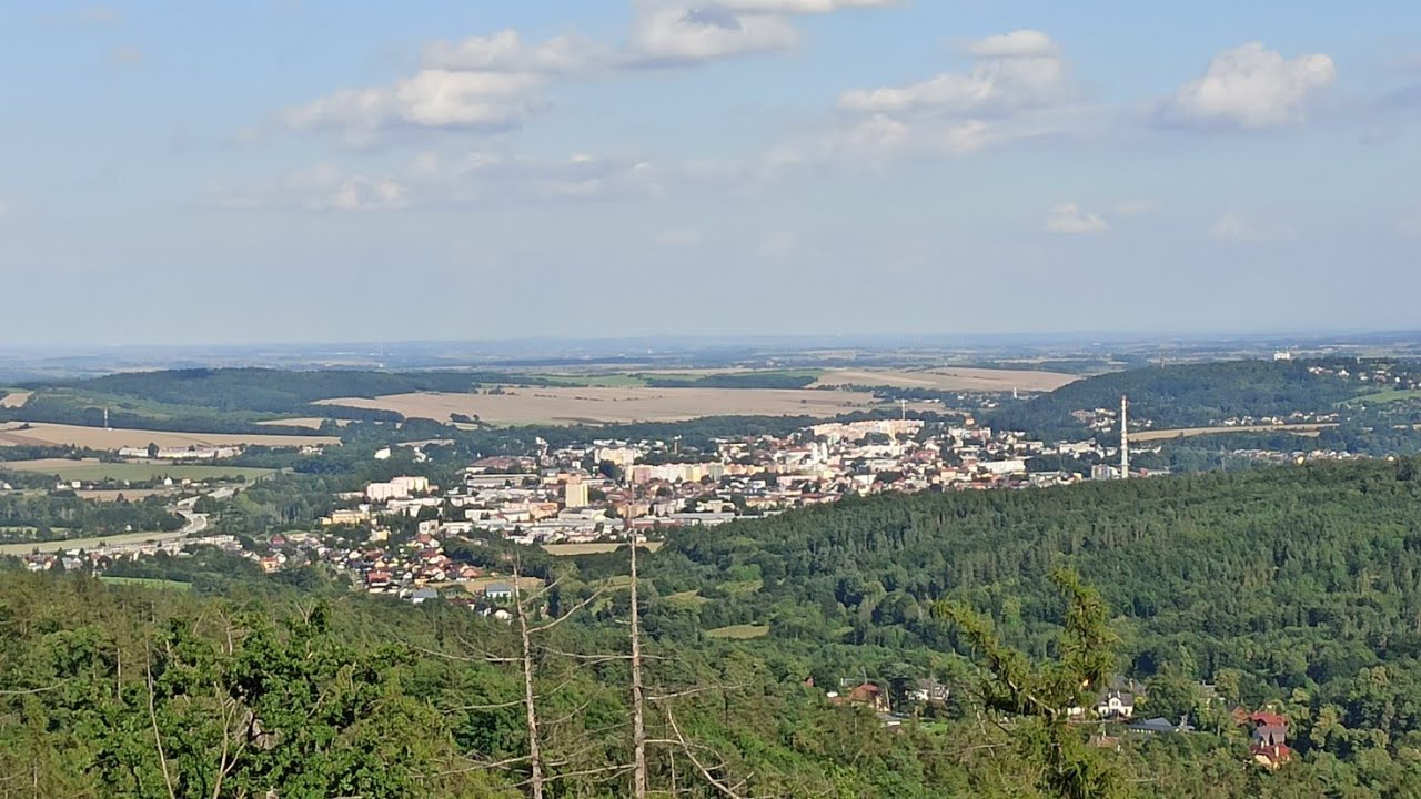 Krnov - Ježn&iacute;k (Rozhledna) - piękny widok na Krnov oraz całą okolicę - Turystyka Rowerowa