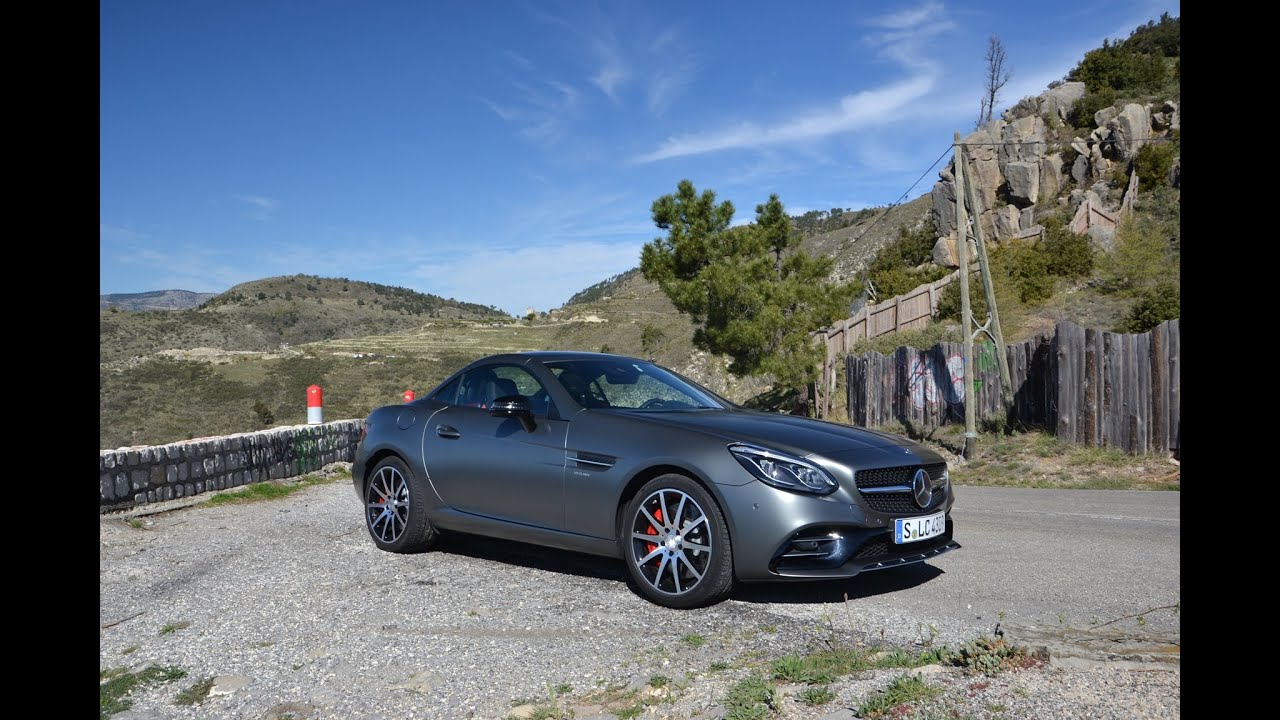 Тест-драйв самого доступного родстера Mercedes-Benz - SLC