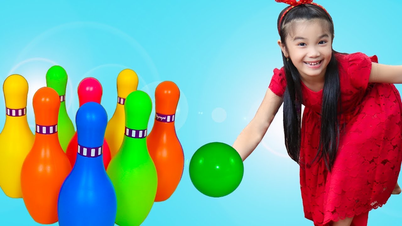 Hana Pretend Play with Kids Bowling Game Toy Play Set