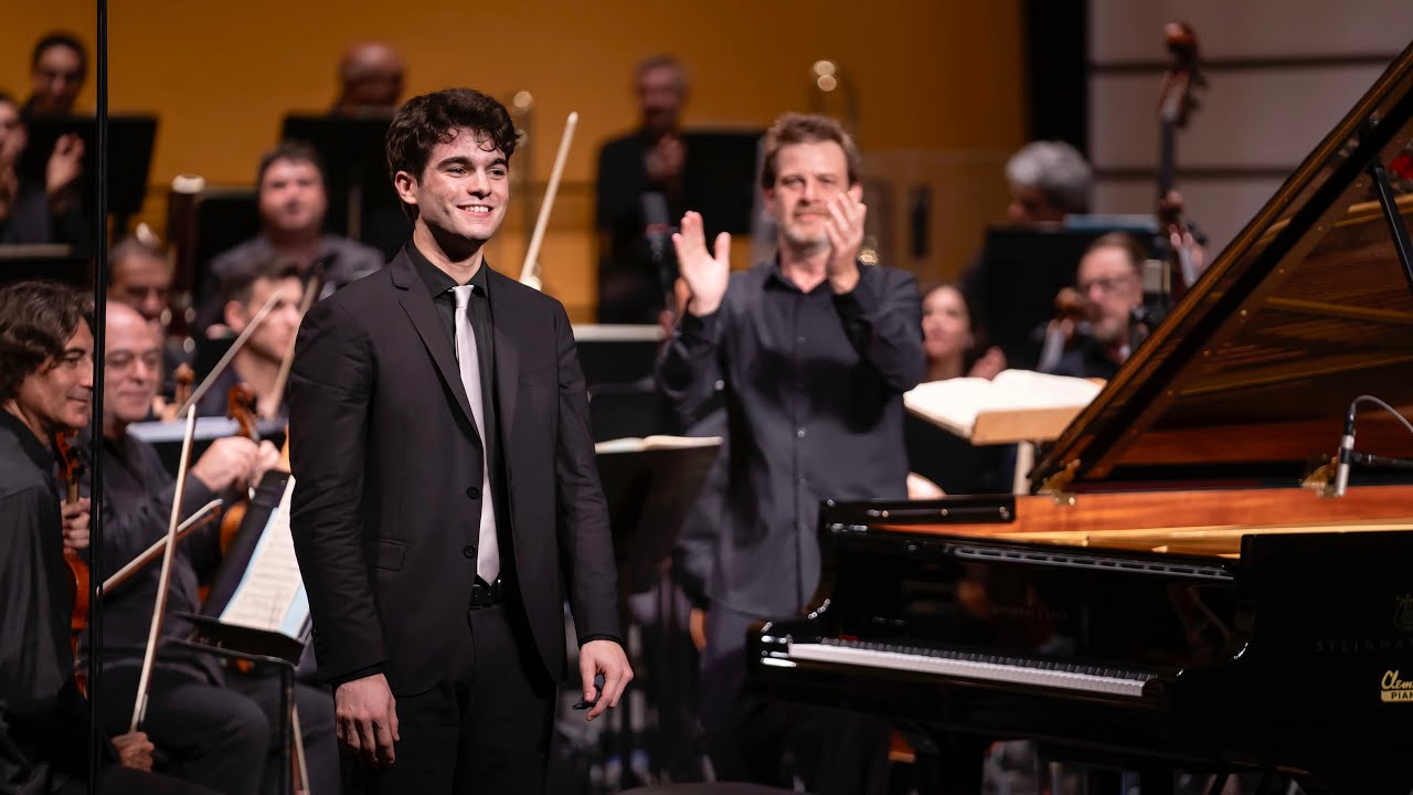 Iturbi International Piano Competition - Mozart, Albéniz, Chopin - Elia Cecino