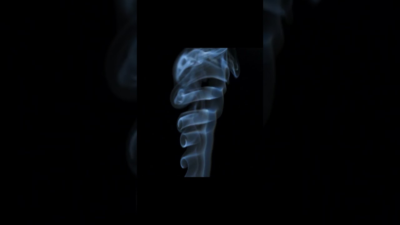THUNDERGATE - BETWEEN THE LIGHT - CINEMATIC INDUSTRIAL AMBIENT EP ON LIQUID SOUND DESIGN