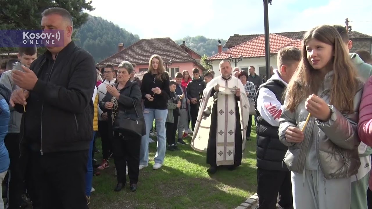 U Štrpcu odali počast stradaloj deci u Beogradu