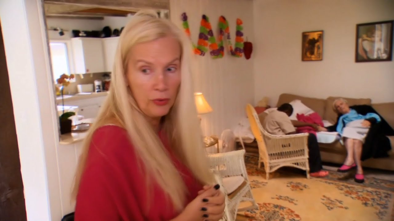 Gunilla och den lata Caregivern - Svenska Hollywoodfruar (S8 Ep4)