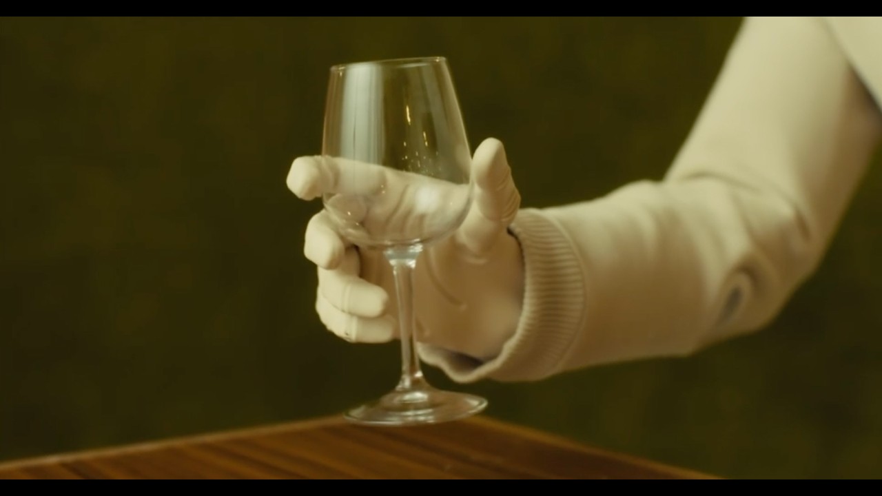 NEO&rsquo;s Hands