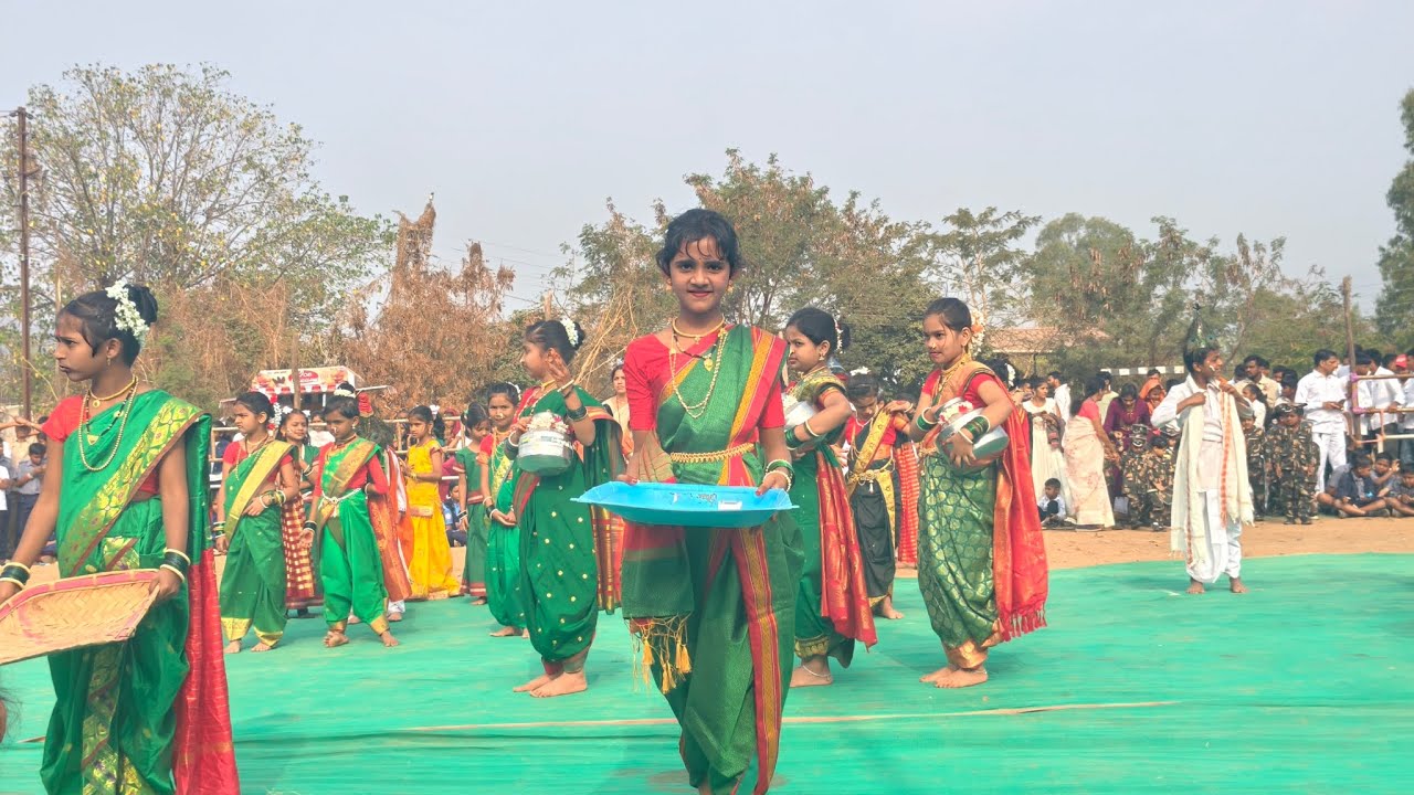Kirnachancha bandhuni chaal nachate#zal zunju munju ujlun alya disha g perform#zp primary school med