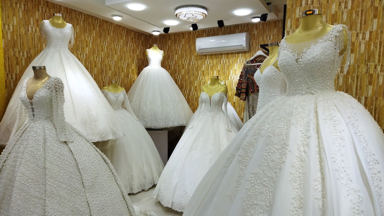 كراء وبيع فساتين الأفراح (الأميرات رويبة) 0550019707.   0551181564