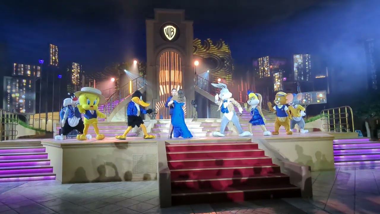 The spectacular Hollywood style welcome at Warner Bros. World in Abu Dhabi.