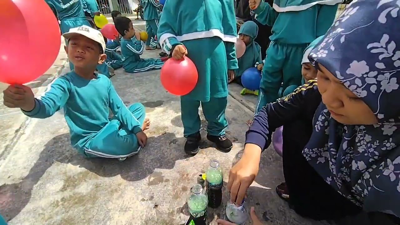 Eksperimen Semburan Busa