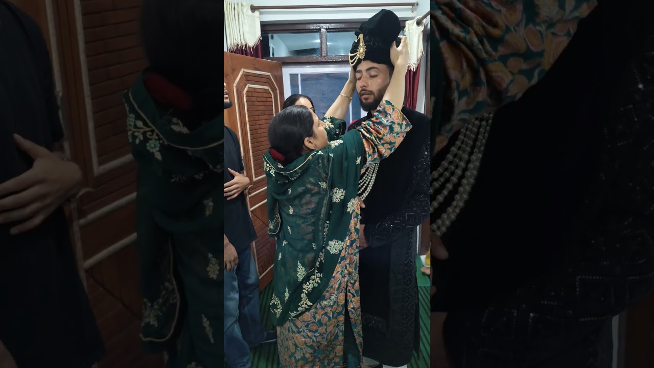 A kashmiri Traditional Marriage When A Mother Wears a dastar on the head of bridegroom #kashmir