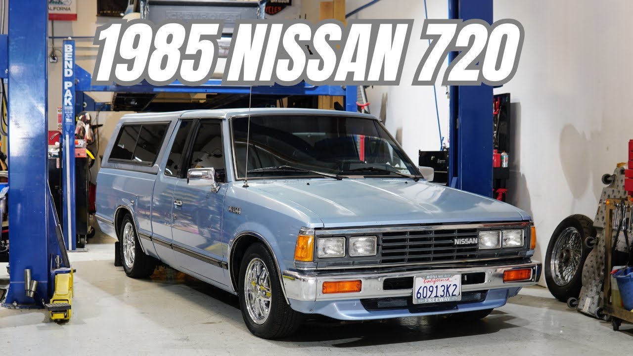 1985 Nissan 720 King Cab w/ Camper Shell / 日産 キングキャブ