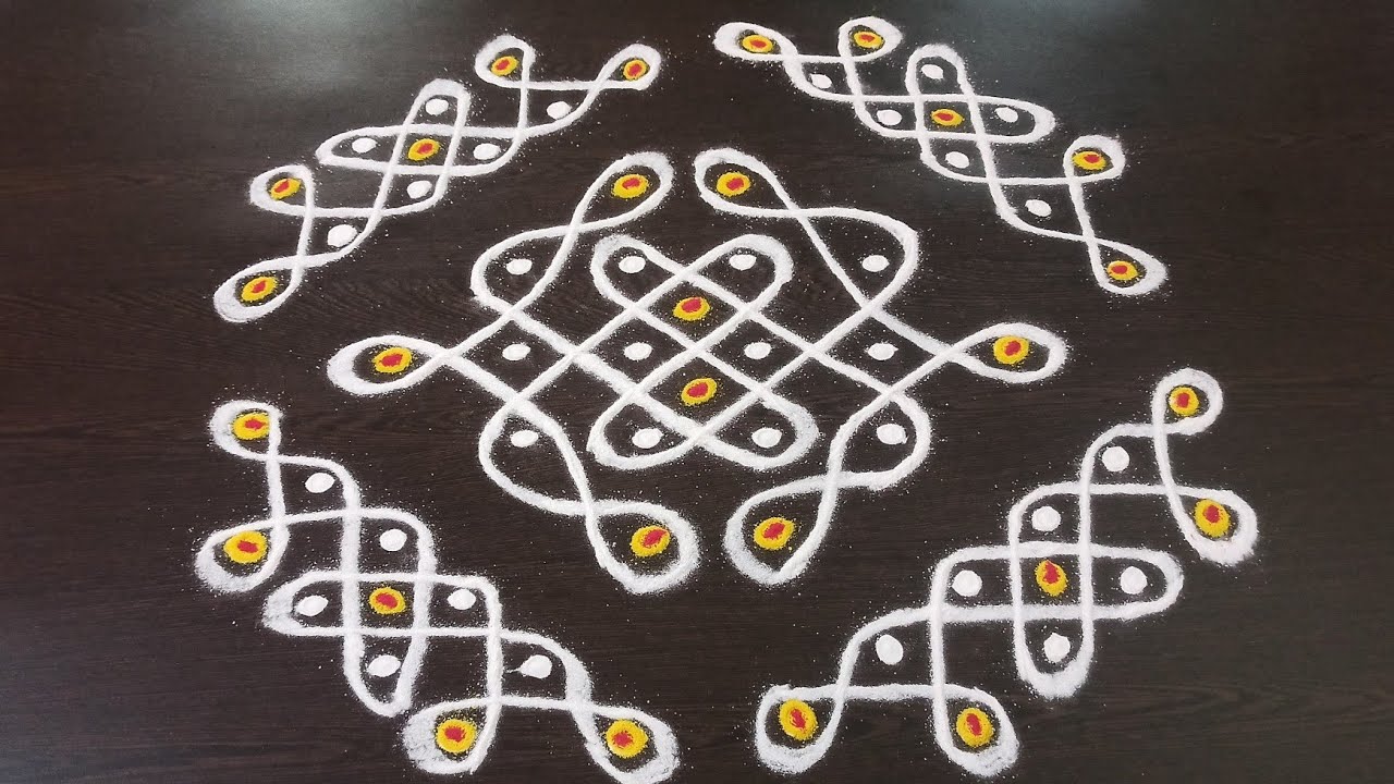 Daily simple kolam with side border ⚛️ side border ⚛️ melikala muggulu ⚛️ festivals kolam ⚛️