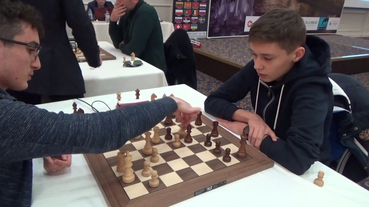GM Santos Ruiz - GM Andrey Esipenko, Nimzo-Indian defense, Blitz chess