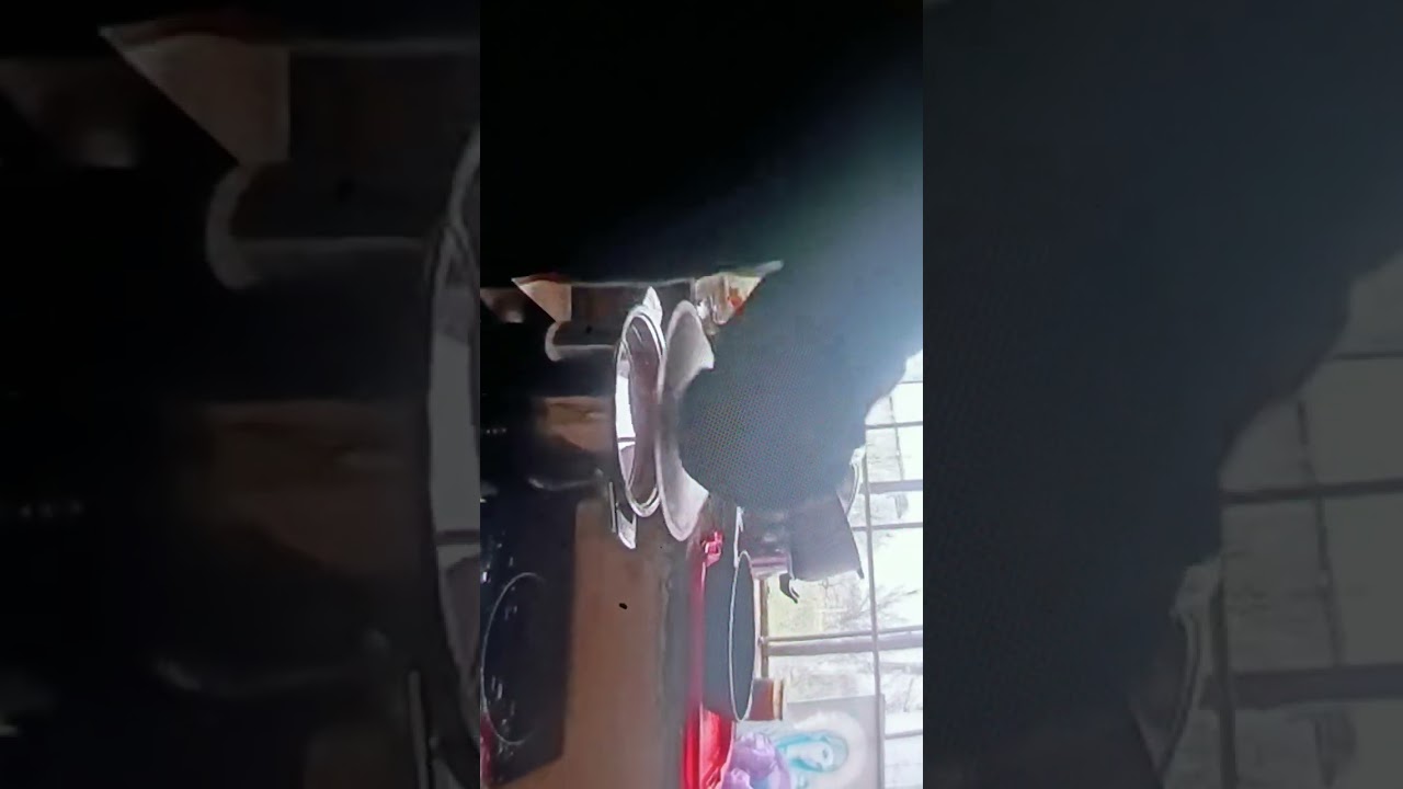Губашлепке жрать надо приготовить. Всё на моей шее. Хорошо хоть шея как у свиньи толстый. Подписку
