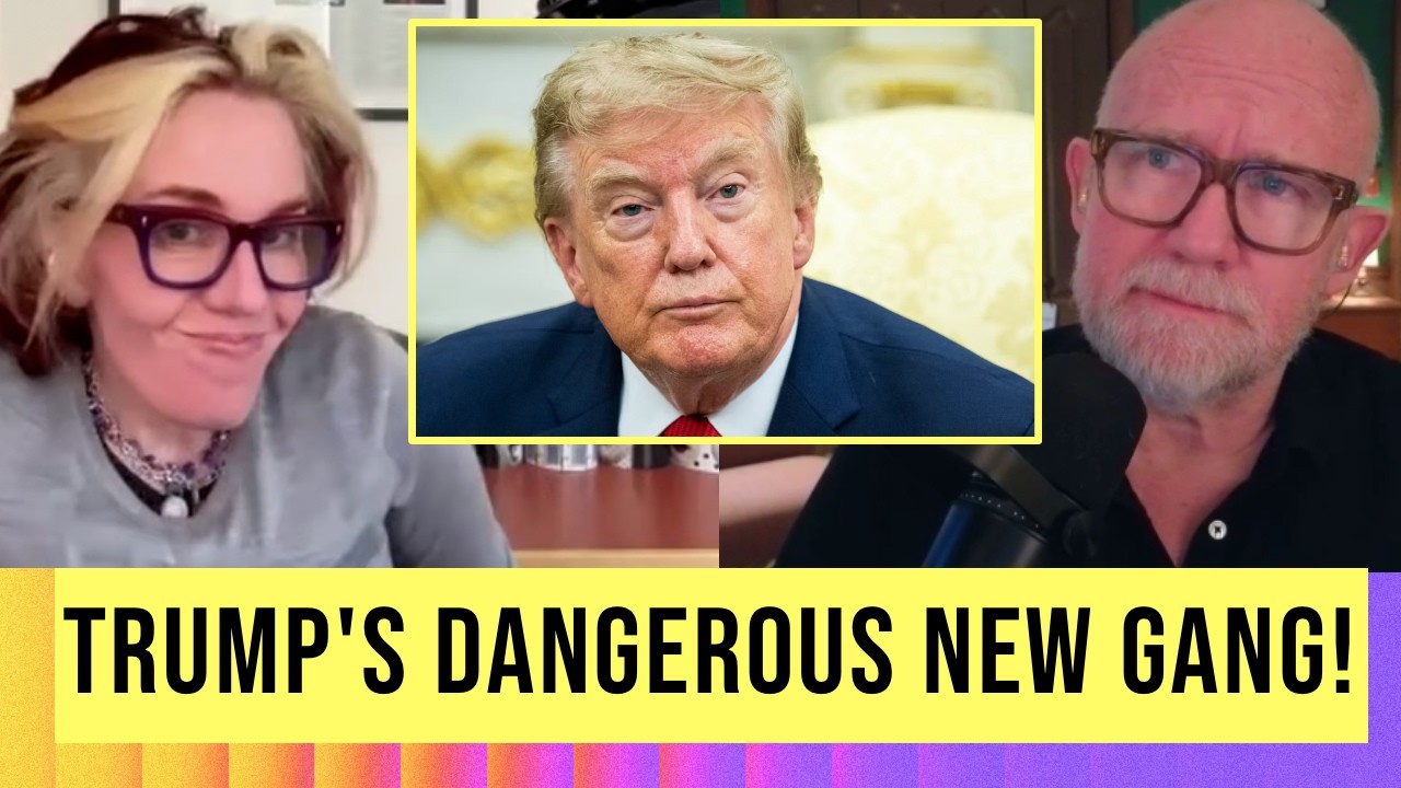 Trump's Plotting With A Strange New Crew w/ Rick Wilson