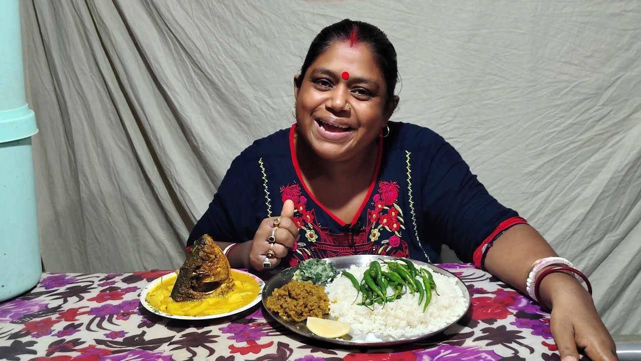 ১-৫ কেজি সিলভারকাপ মাছের মাথা দিয়ে কচু ঝোল, থোর চচ্চড়ি ও পালং আলু মাখা @Thefood-no.1 