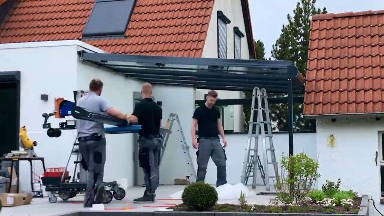 Montage eines Solarlux-Terrassendach
