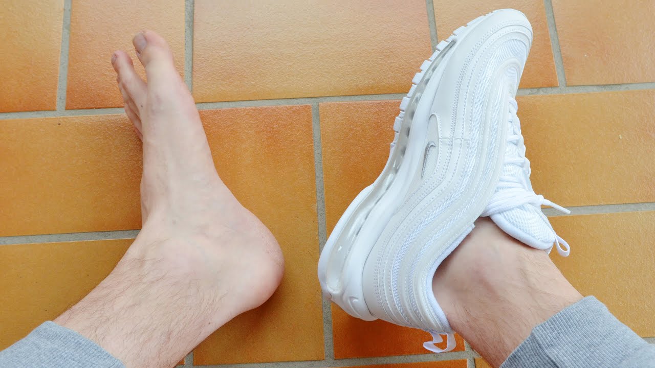 Nike Air Max 97 White Light Bone With vs Without Socks