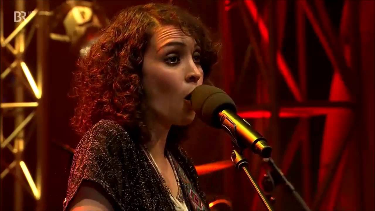 Gaby Moreno - Mess a good thing -  Live 2016