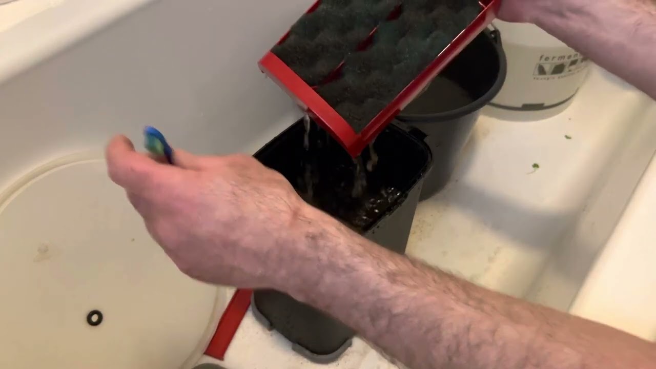 Fluval 307, otwarcie po 12 miesiącach- czy prefiltr ma sens???