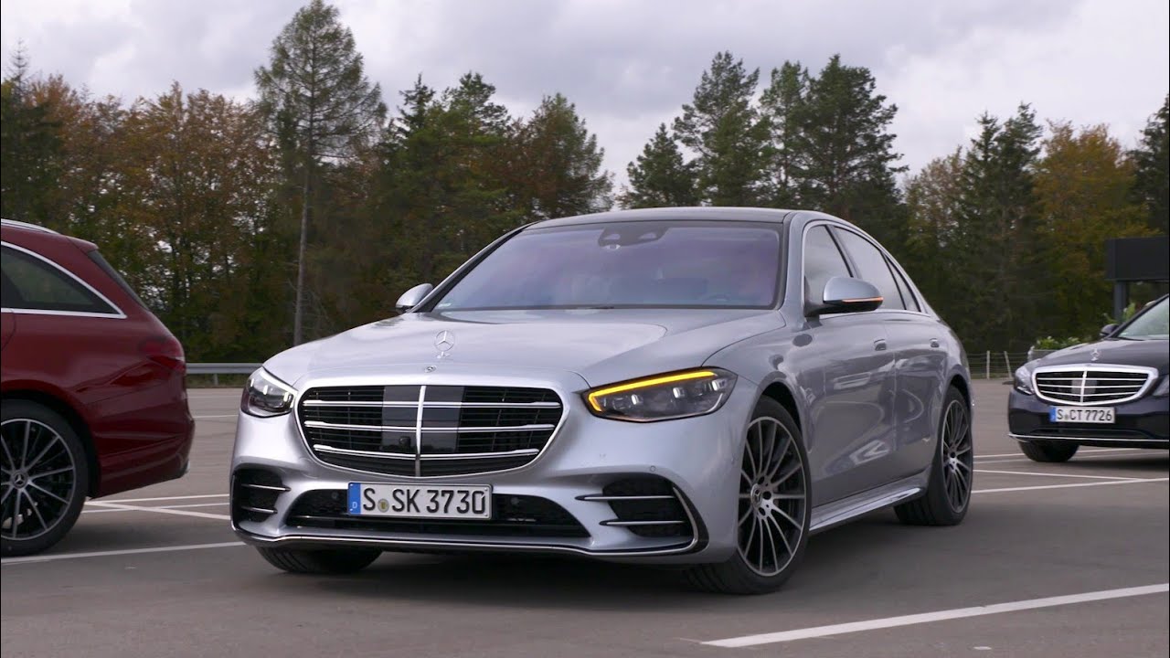 New 2022 Mercedes S Class S500 - Intelligent 360 parking (real tests)