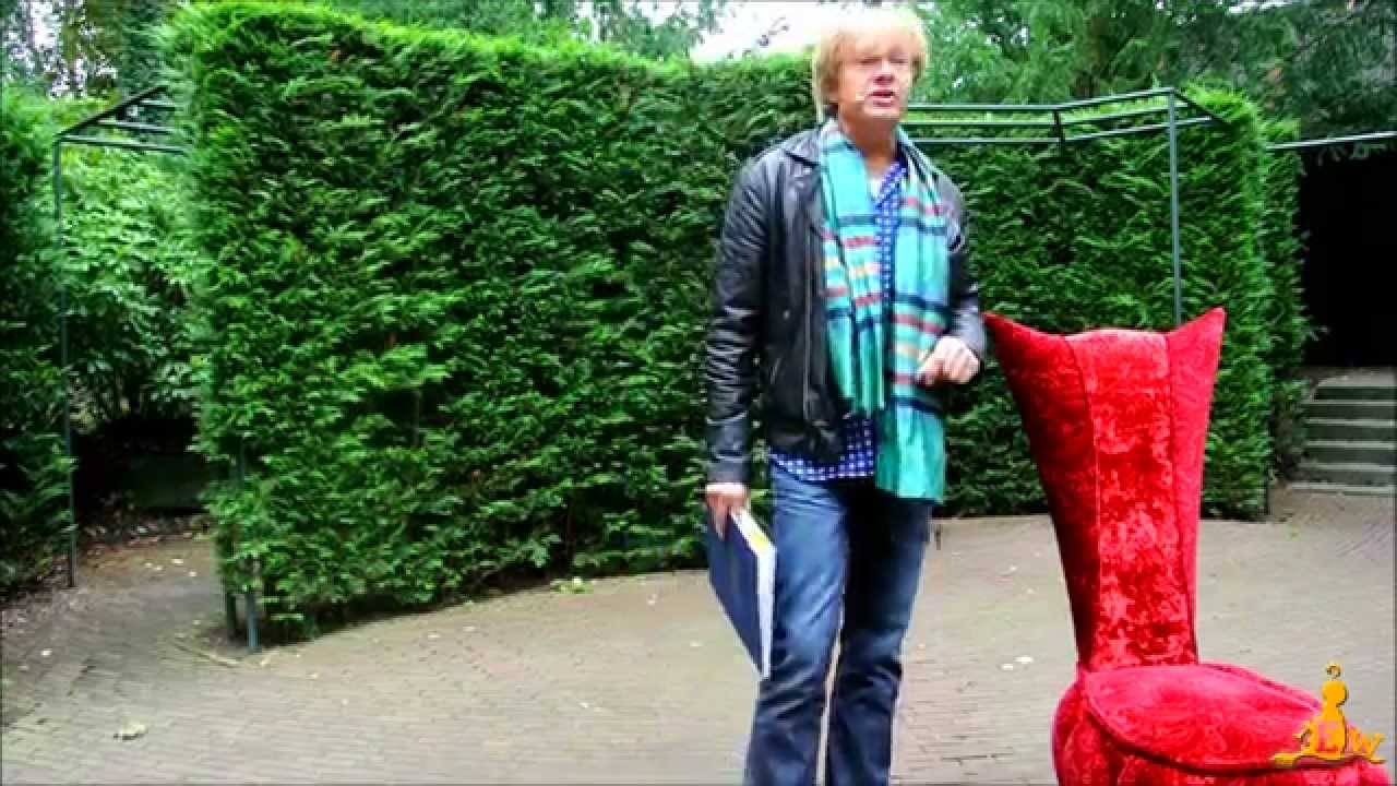 Jeroen Kramer (2) - BN'ers lezen voor - Taalweken 2013 - Efteling