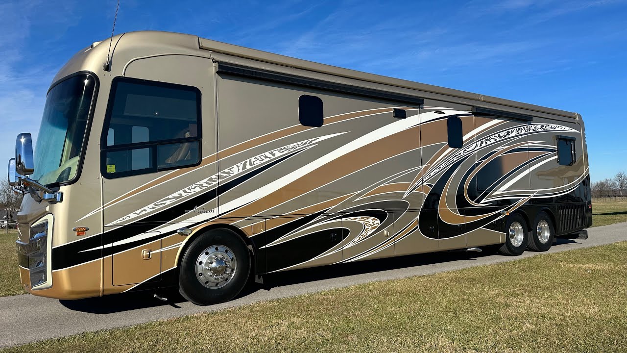 2016 Entegra Anthem 44A 1-OWNER Luxury diesel pusher available now!  $219,995 financing available.