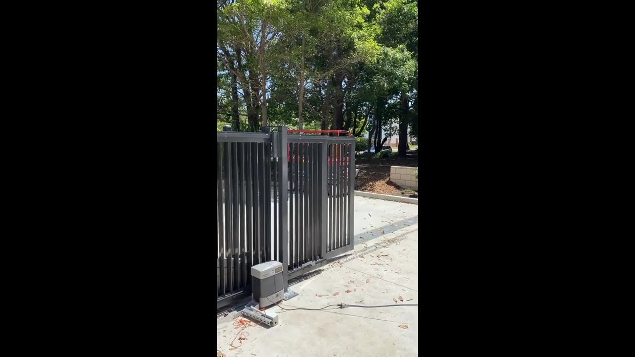 Telescopic Sliding Gate Automation in St Ives | Beninca BULL1224 + Auto Exit Loop