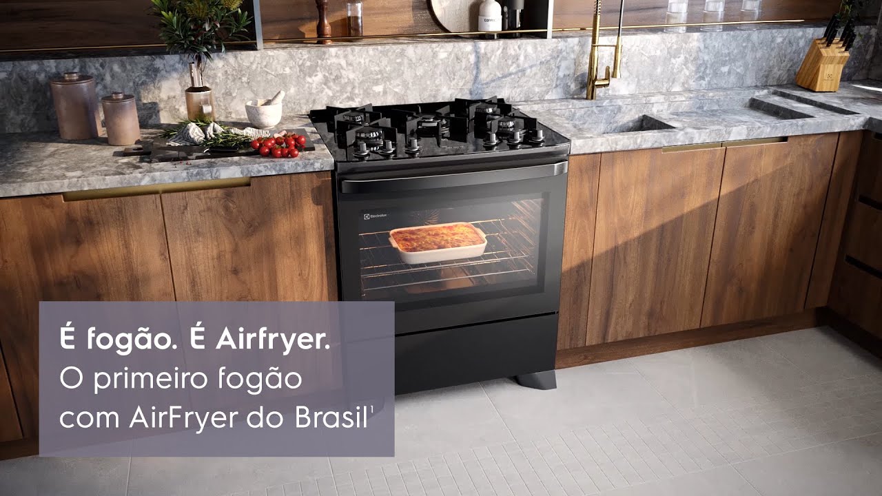 Conhe&ccedil;a o 1&ordm; Fog&atilde;o com Fun&ccedil;&atilde;o Airfryer do Brasil* (FE5AP)