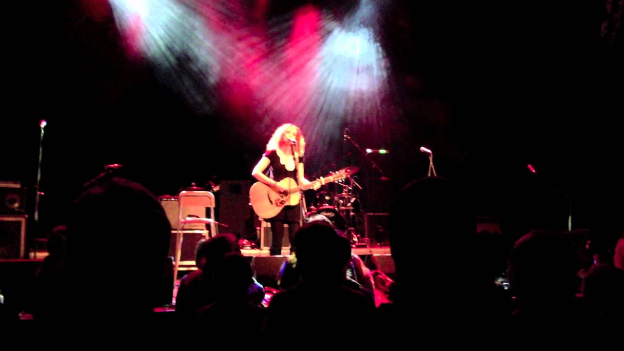 Sa&scaron;a Lango&scaron;ov&aacute; - Rosemary (S. Vega cover) CONCERT FOR V&Aacute;CLAV HAVEL