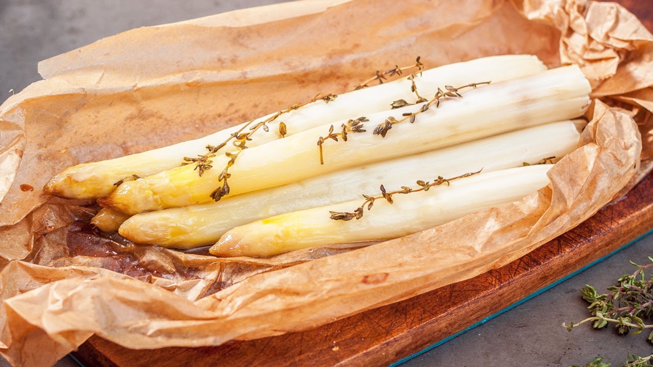 Spargel Rezept - deftig angebraten & im Ofenpäcken zubereitet (vegan)