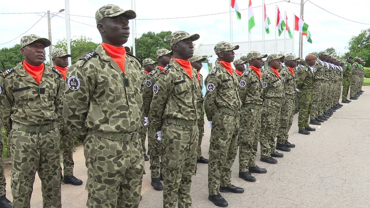 139 nouveaux agents pénitentiaires prêts à servir, présentés au drapeau à Zambakro