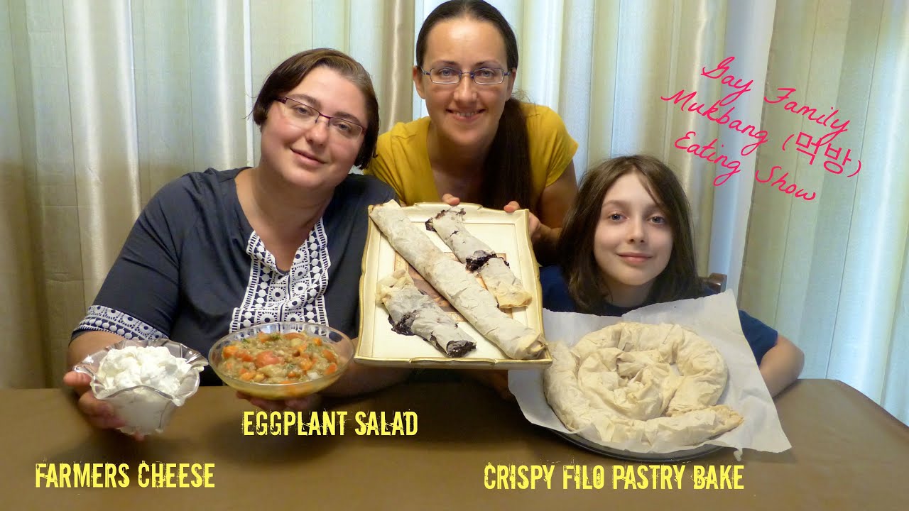 Crispy Filo Pastry Bake Gay Family Mukbang (먹방) - Eating Show