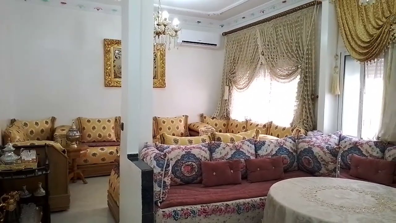 شقة همزة وشمن همزة  بحي طاريق طبق 2 المساحة 70م وتمن 28مليون وقابل لتفاوض 0693034847
