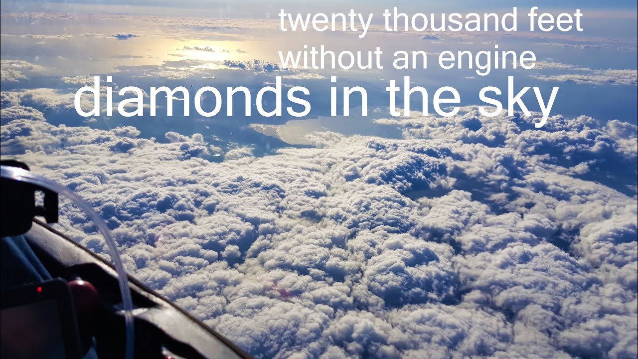 A glider climbs to over 20,000 feet in Welsh Mountain Wave