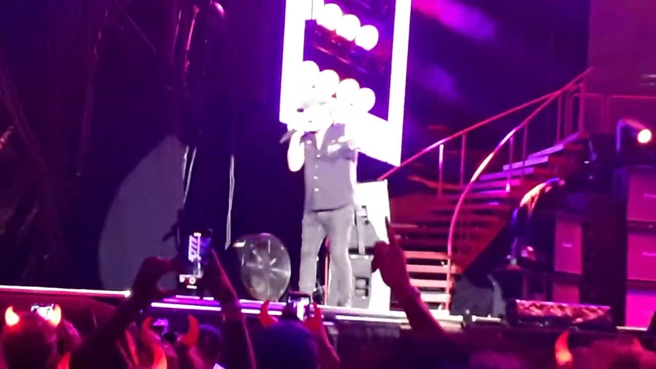 AC/DC - Have a Drink on Me em São Paulo/SP 28fev2026