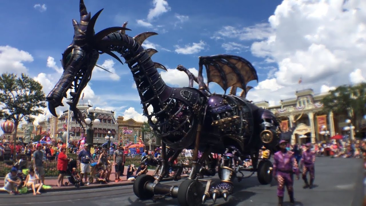 Disney's Festival of Fantasy Parade