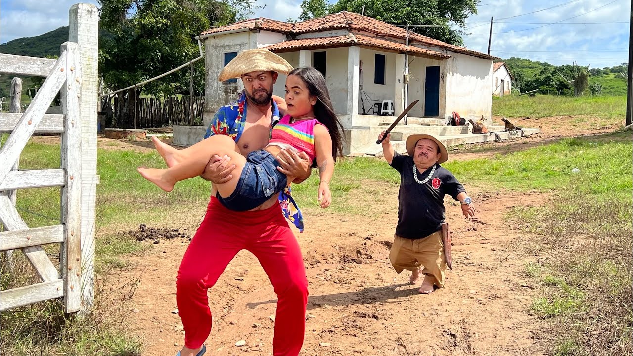 Seu Biu carrega a Mulher de Pililiu